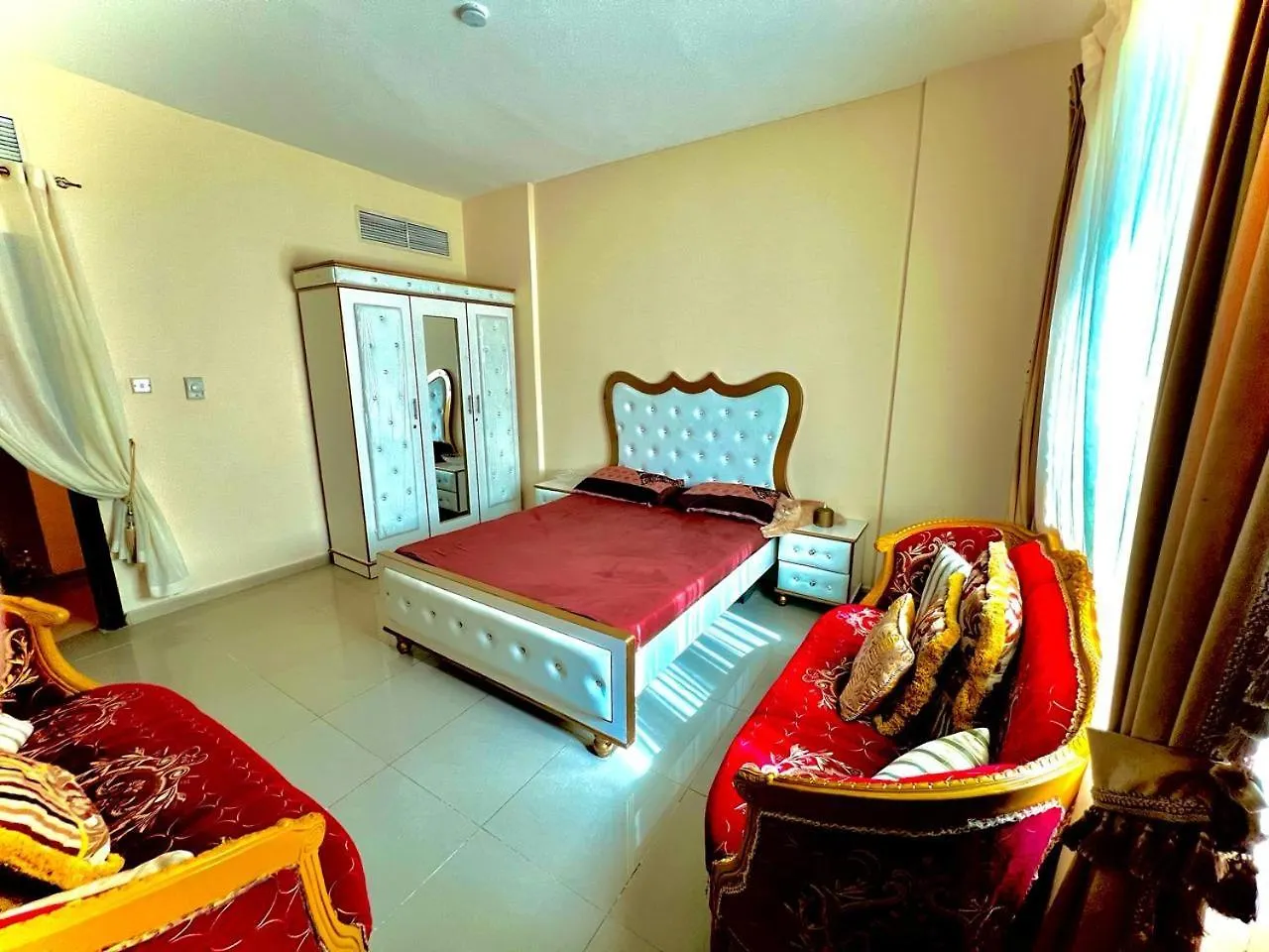 Daniel Tryp Apartment Sharjah